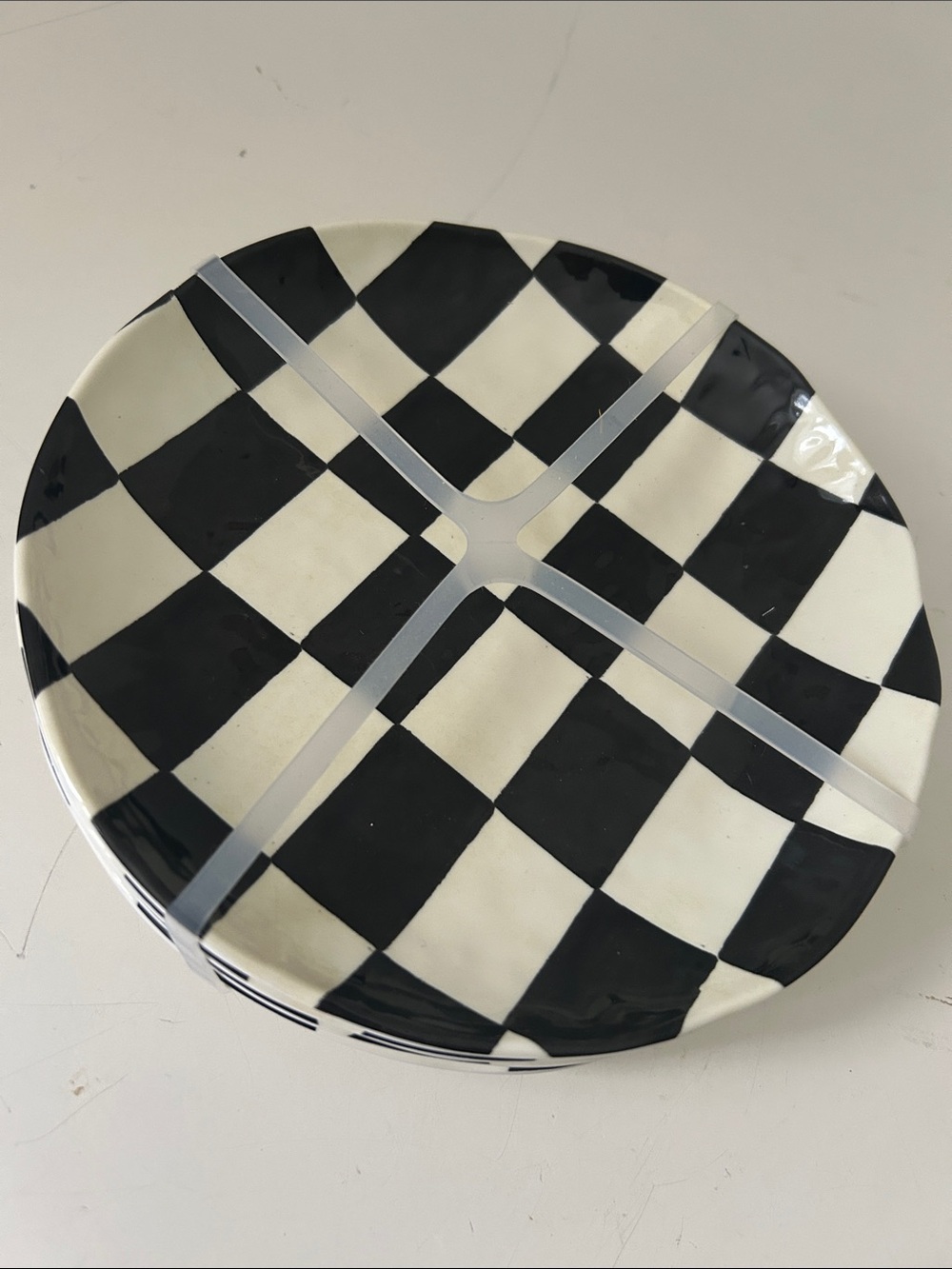 Set of 4 Black and White Checkered Melamine Mini Dessert & Appetizer Plates NEW - Picture 2 of 7